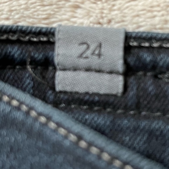 Citizens of Humanity Elsa Mid Rise Slim Crop Wren Washed Black Jeans Womens 24 - Picture 9 of 16